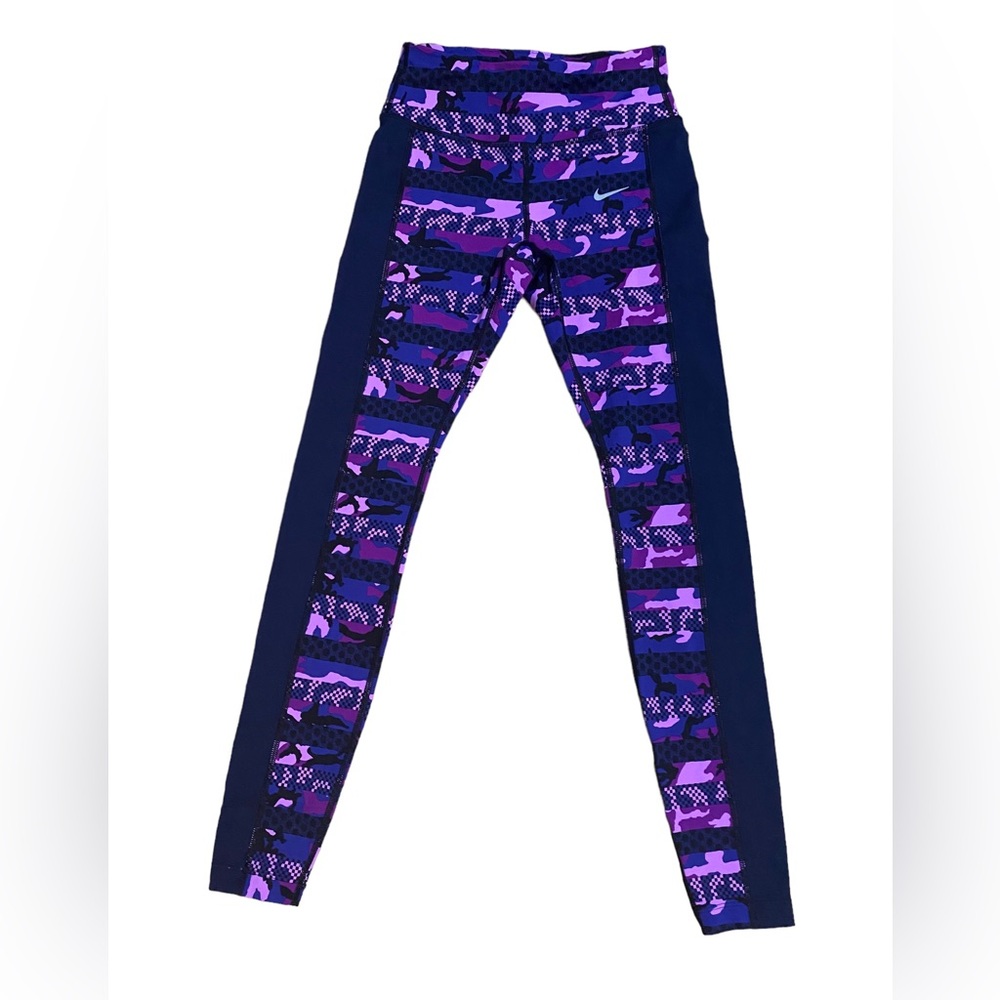 Nike Dri-fit leggings. NWOT.